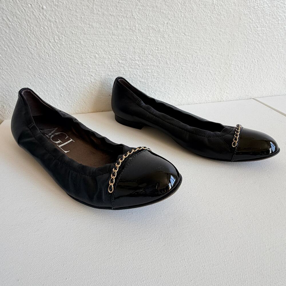 AGL Balletcore Leather Cap Toe Flats Gold Chain Detail Size 7